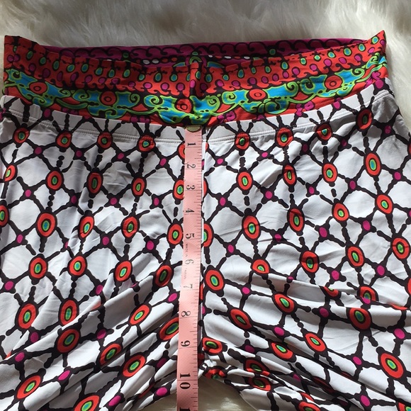 Trina Turk ‘Venice Beach’ Swim Coverup Pants - Picture 6 of 14